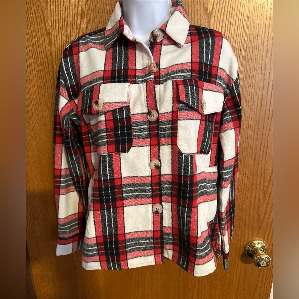 Kendall + Kylie Red White Black Plaid Shirt Shacket Jacket Women Size XS